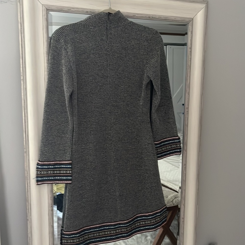 Super cute dress from a surf Boutique in NY. Never worn